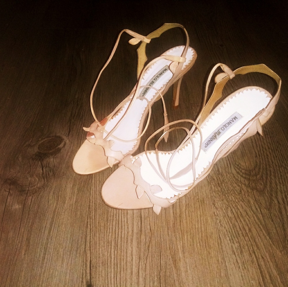 Monolo Blahnik Pumps
